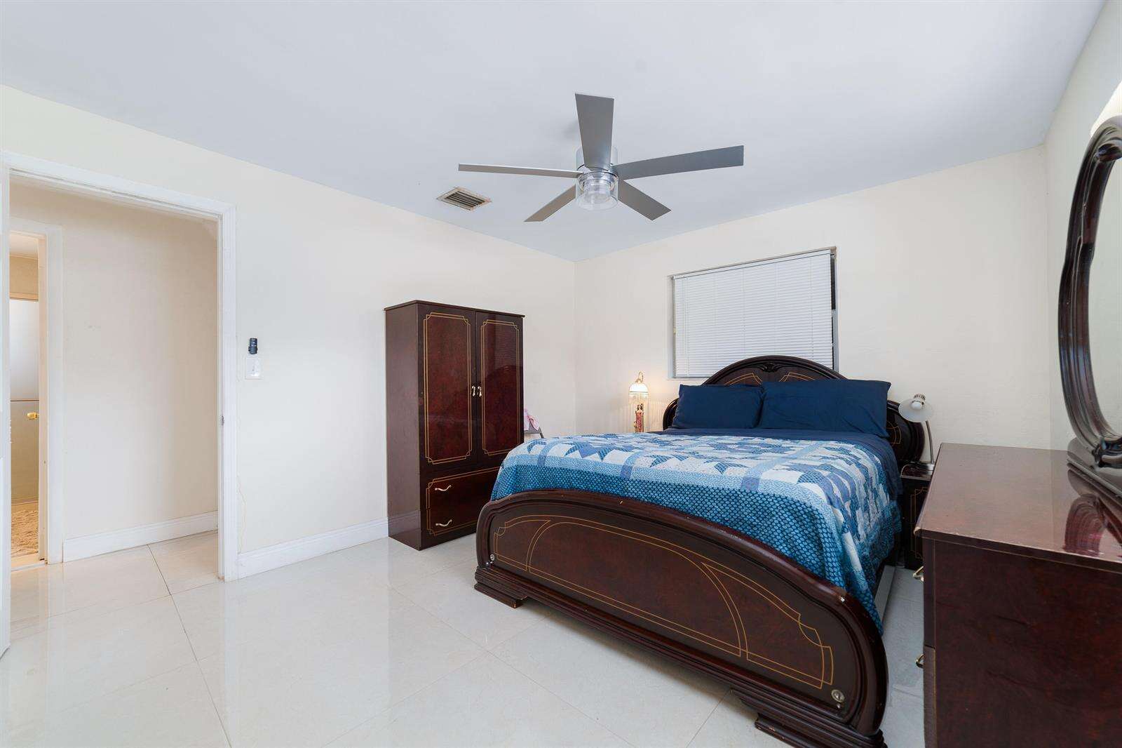 6635 Hope, Hollywood, FL 33024 - For Sale photo 15