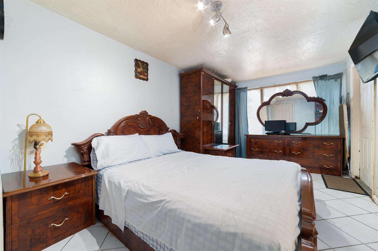 6635 Hope, Hollywood, FL 33024 - For Sale photo 16