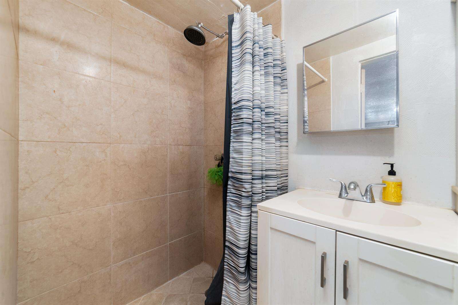 6635 Hope, Hollywood, FL 33024 - For Sale photo 18