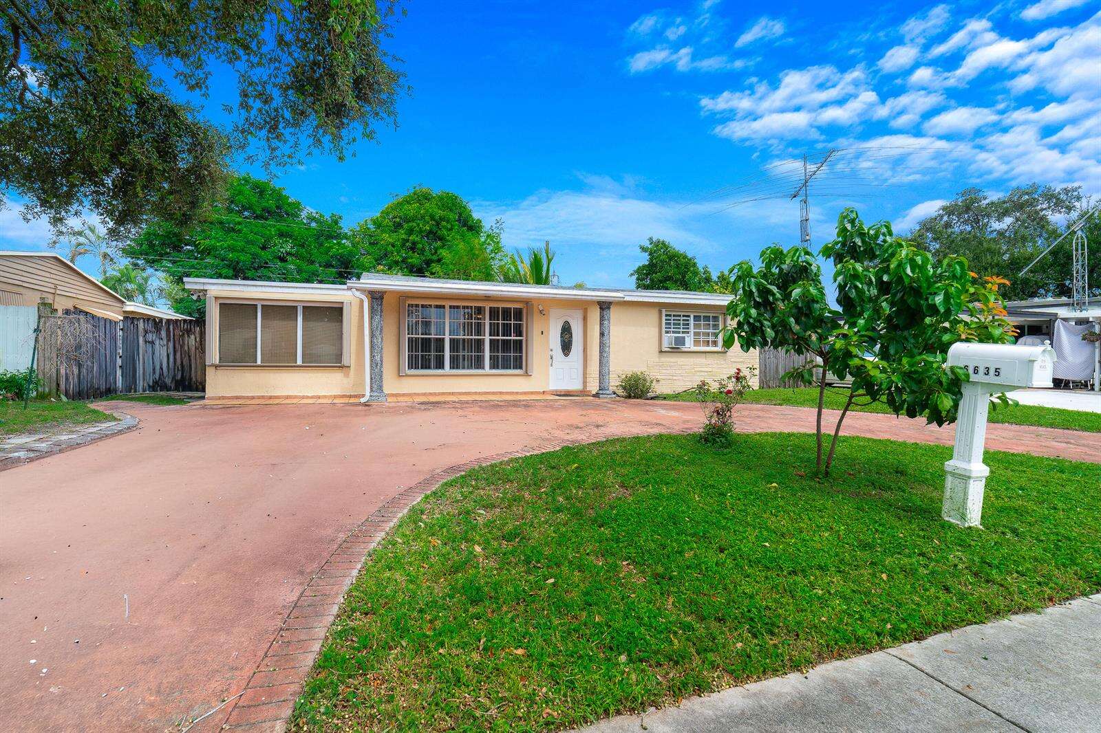 6635 Hope, Hollywood, FL 33024 - For Sale photo 22