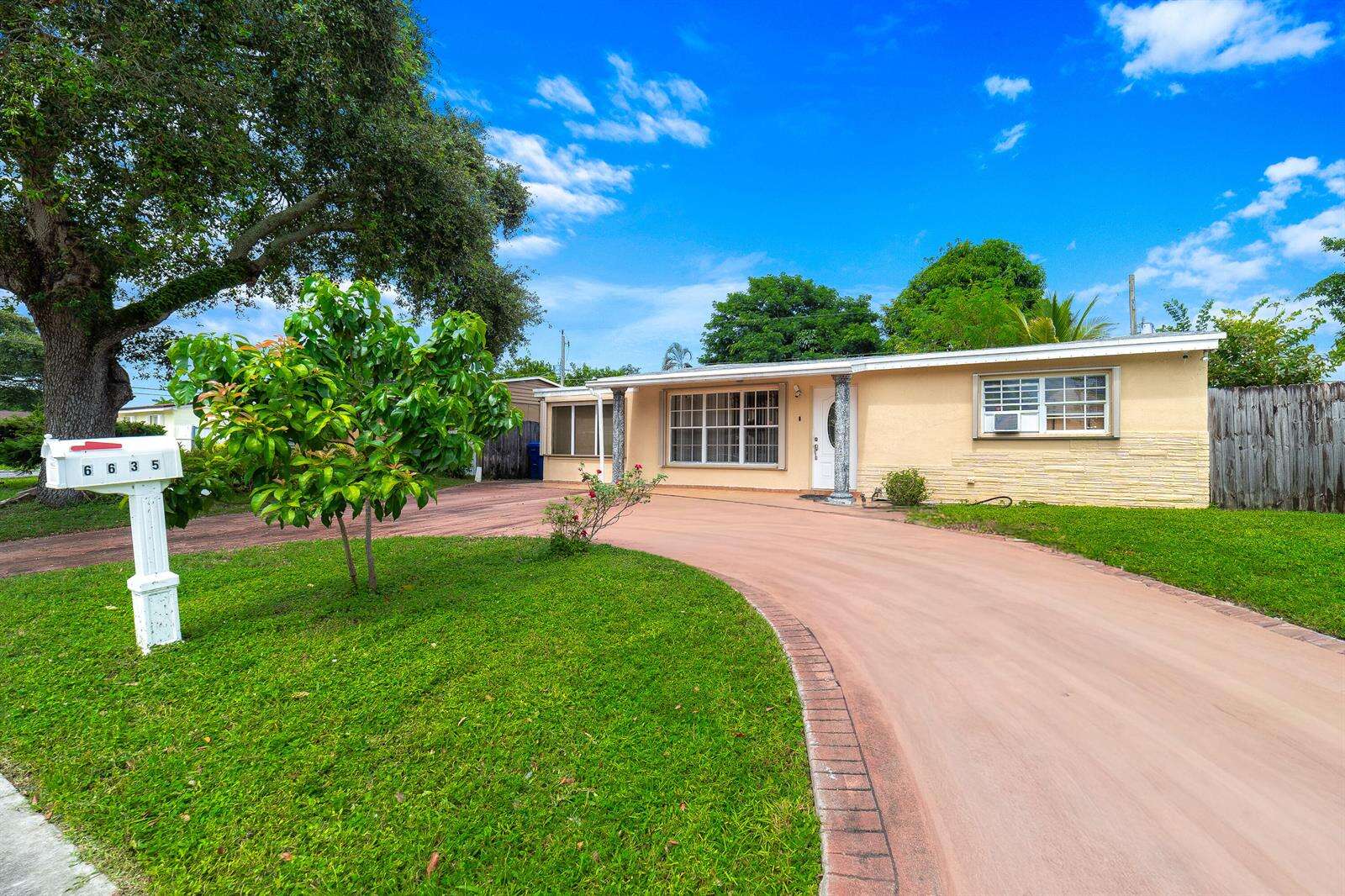 6635 Hope, Hollywood, FL 33024 - For Sale photo 23