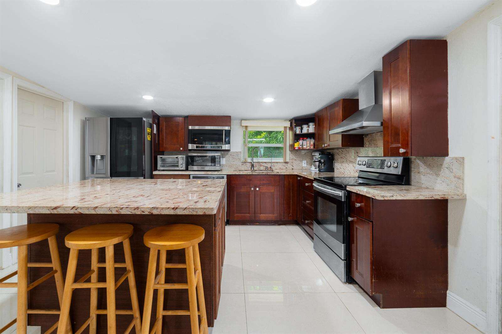 6635 Hope, Hollywood, FL 33024 - For Sale photo 6