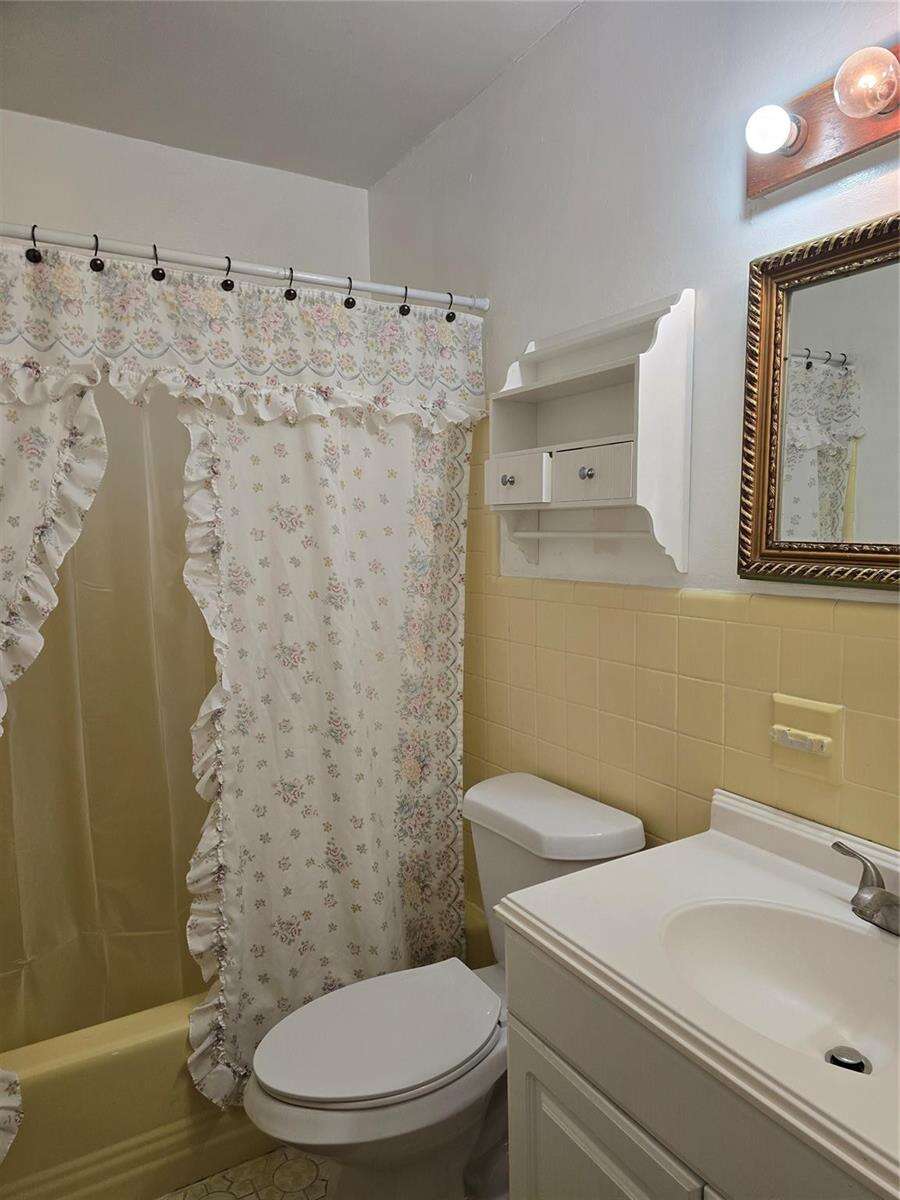 2420 59th, Hollywood, FL 33021 - For Sale photo 18
