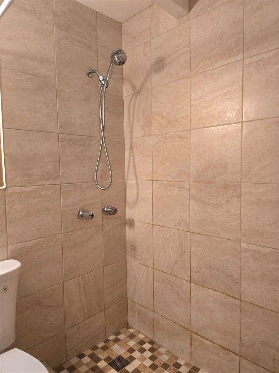 2420 59th, Hollywood, FL 33021 - For Sale photo 33