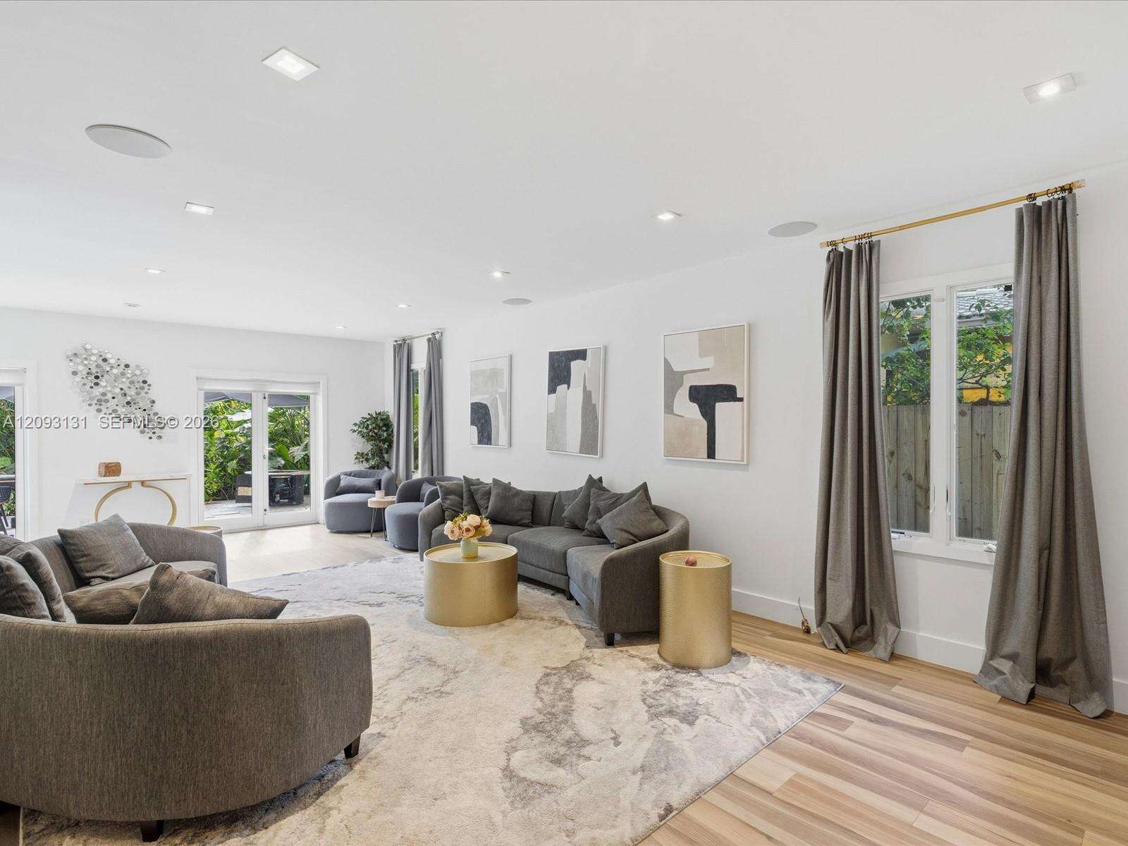 440 Victoria Ter, Fort Lauderdale, FL 33301 - For Sale photo 17