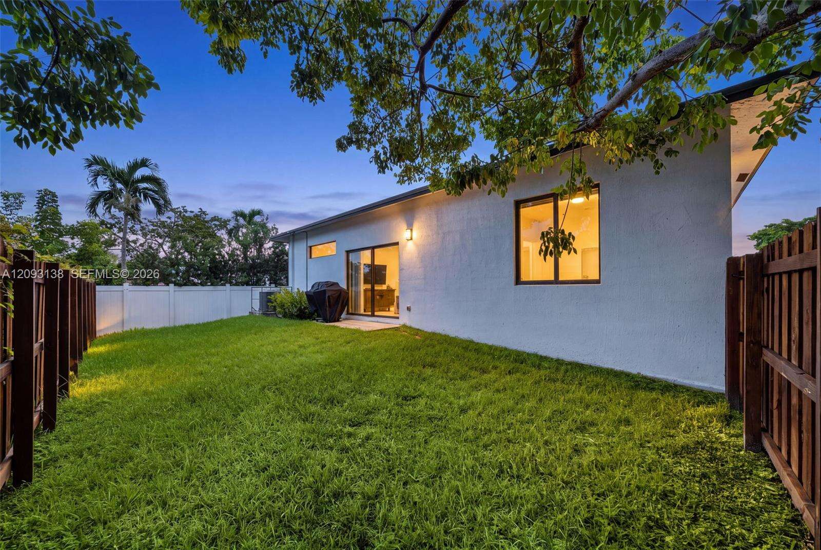 808 5th Ter, Hallandale Beach, FL 33009 - For Sale photo 26