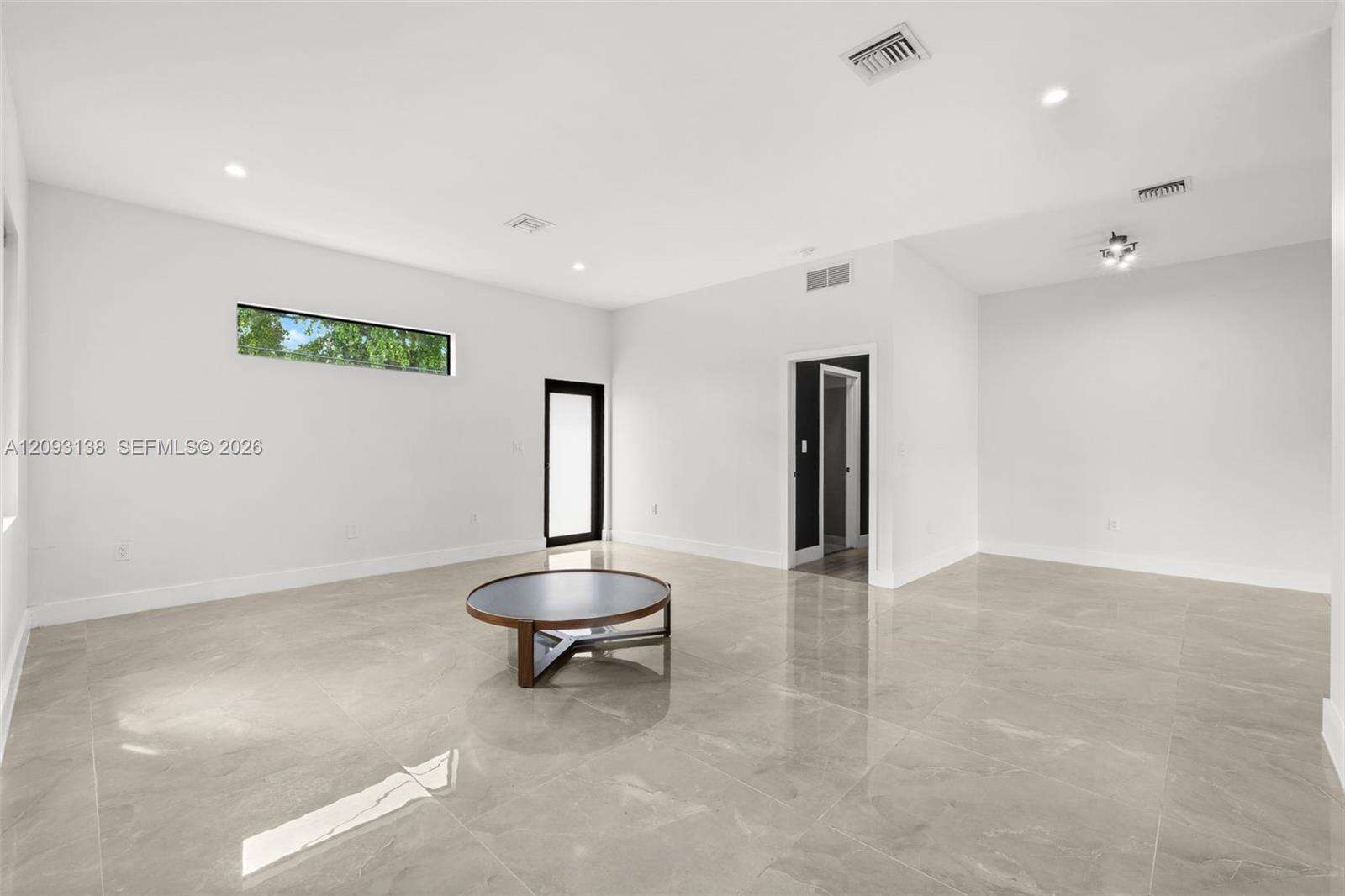 808 5th Ter, Hallandale Beach, FL 33009 - For Sale photo 6