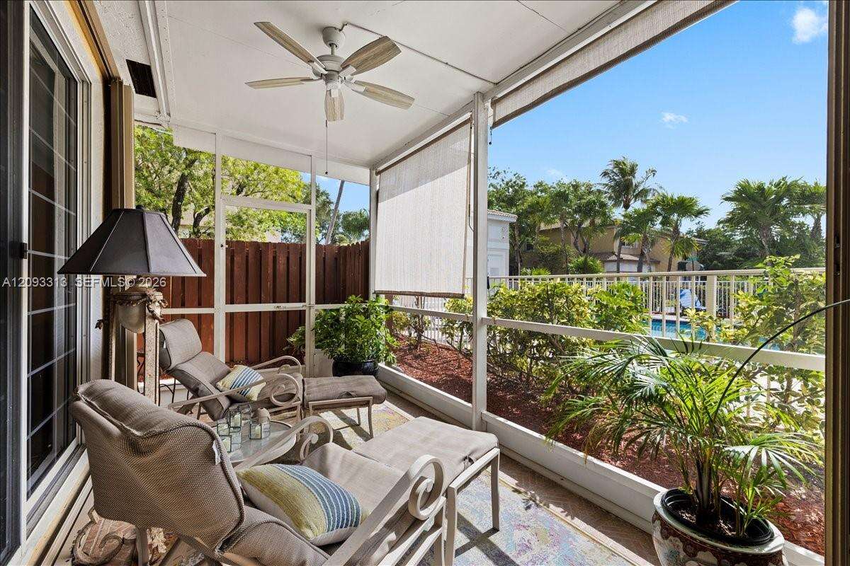 1241 Grant St, Hollywood, FL 33019 - For Sale photo 7