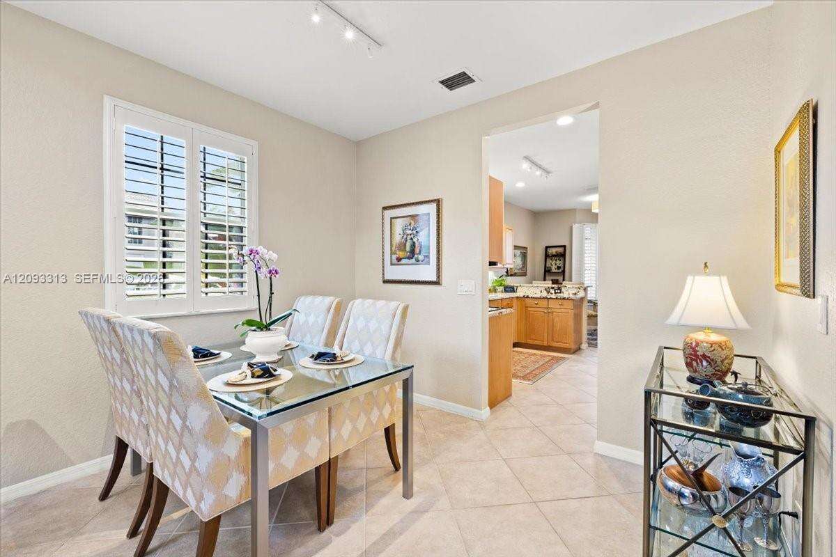 1241 Grant St, Hollywood, FL 33019 - For Sale photo 8