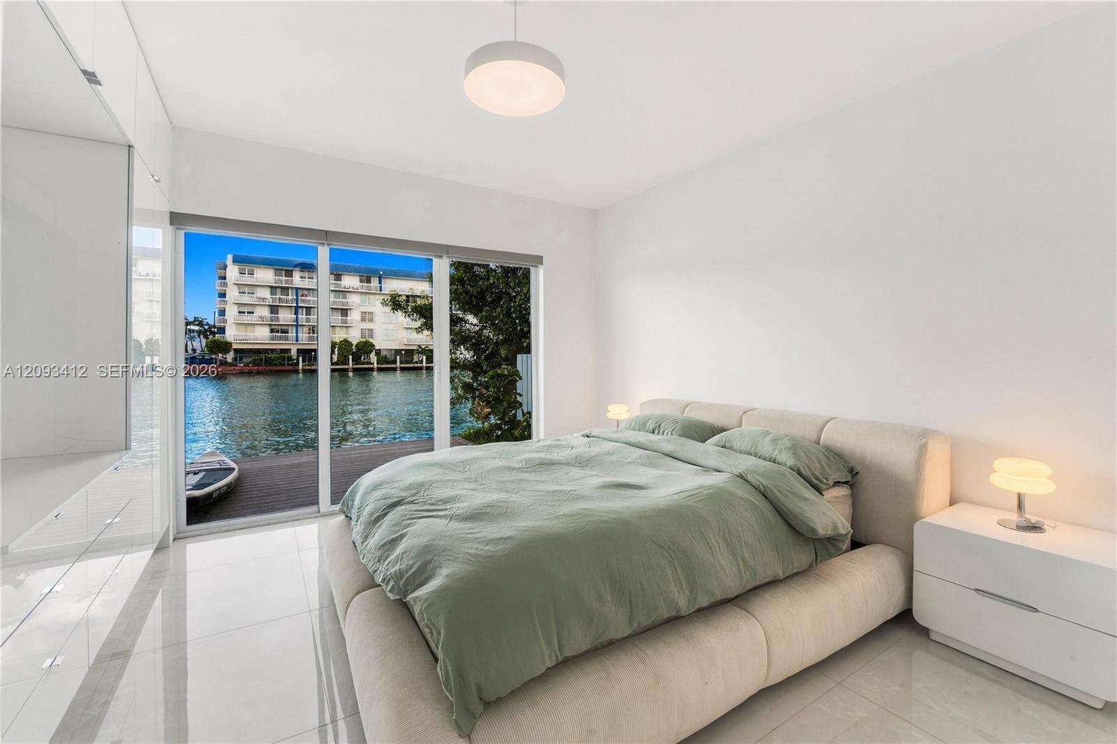8533 Crespi Blvd, Miami Beach, FL 33141 - For Sale photo 11