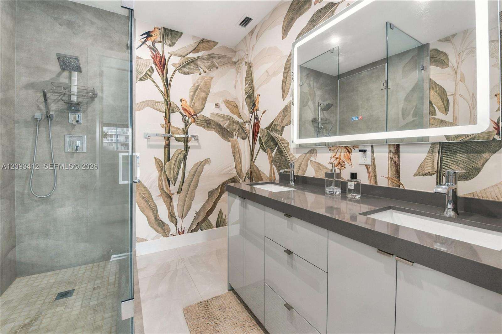 8533 Crespi Blvd, Miami Beach, FL 33141 - For Sale photo 12
