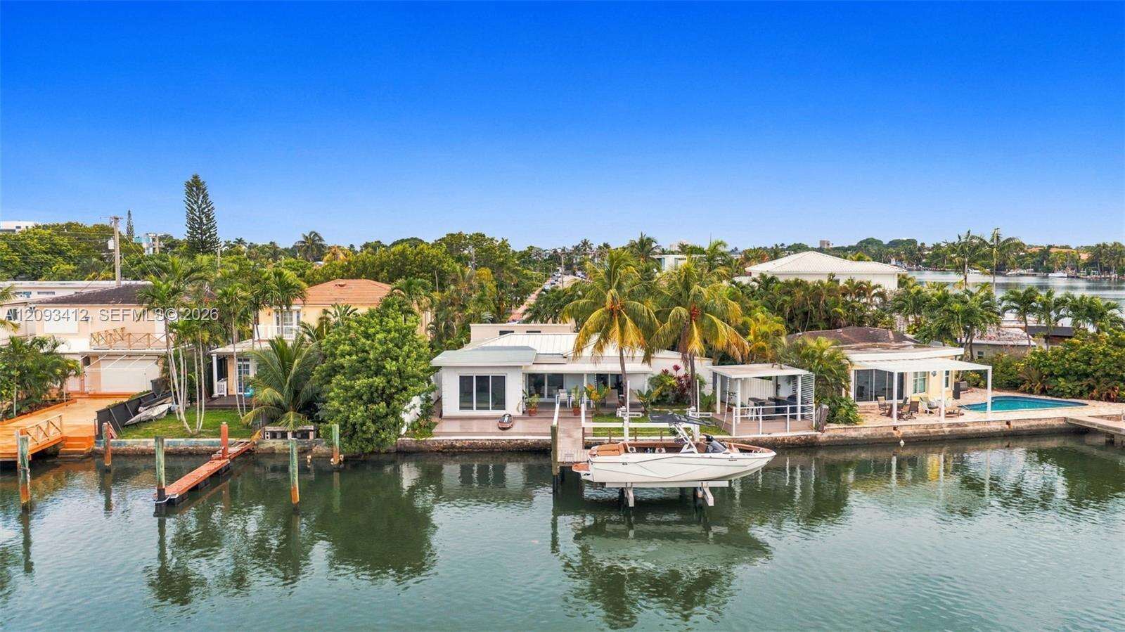 8533 Crespi Blvd, Miami Beach, FL 33141 - For Sale photo 21