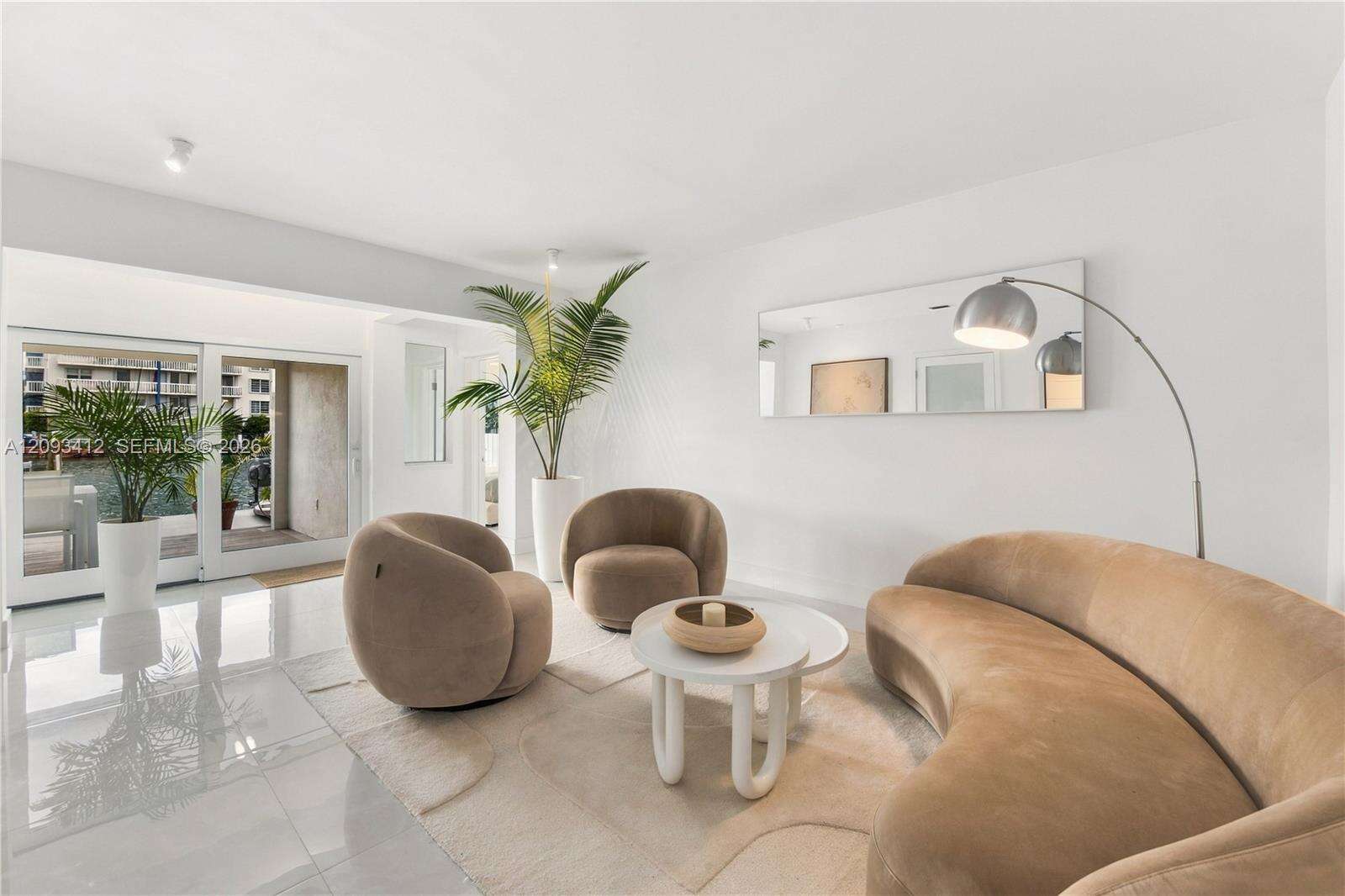 8533 Crespi Blvd, Miami Beach, FL 33141 - For Sale photo 7