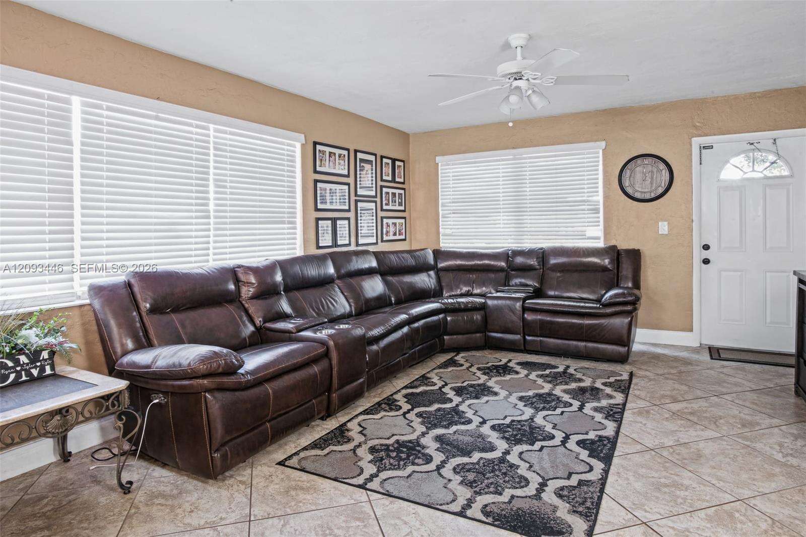 6641 Fillmore St, Hollywood, FL 33024 - For Sale photo 4