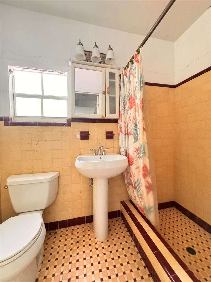 2500 Jackson, Hollywood, FL 33020 - For Sale photo 24