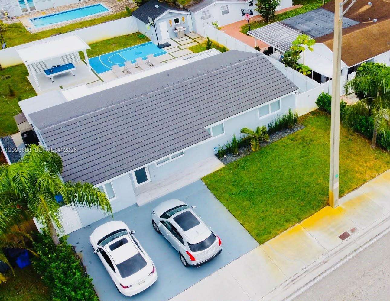 7181 Sheridan St, Hollywood, FL 33024 - For Sale photo 2