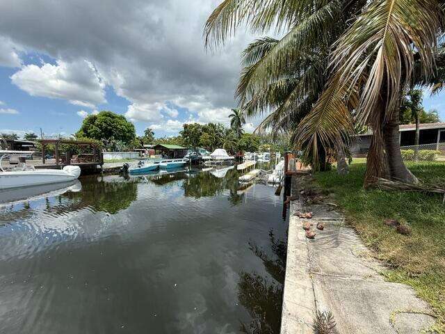 4461 34th, Dania Beach, FL 33312 - For Sale photo 11