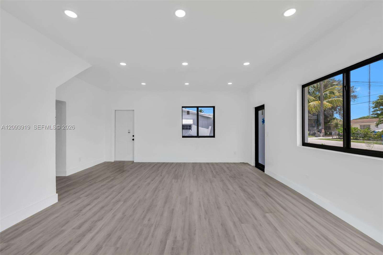 5413 23rd St, West Park, FL 33023 - For Sale photo 5