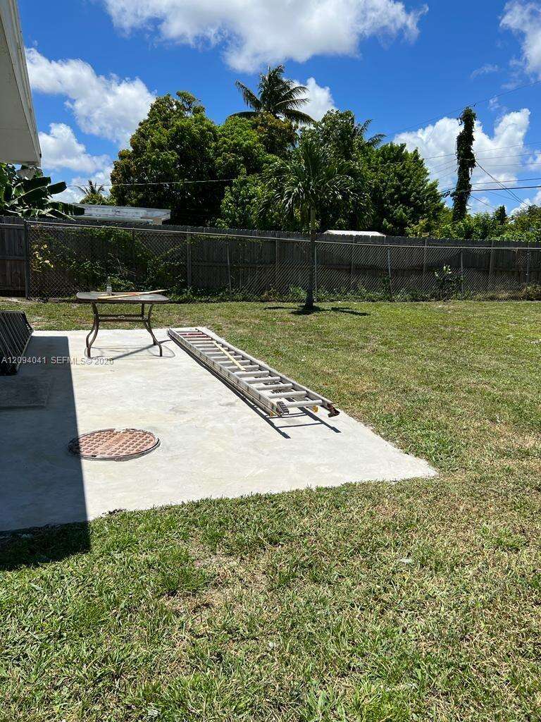 2471 Dewey St, Hollywood, FL 33020 - For Sale photo 13