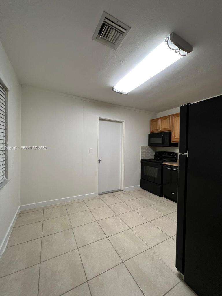 2471 Dewey St, Hollywood, FL 33020 - For Sale photo 6