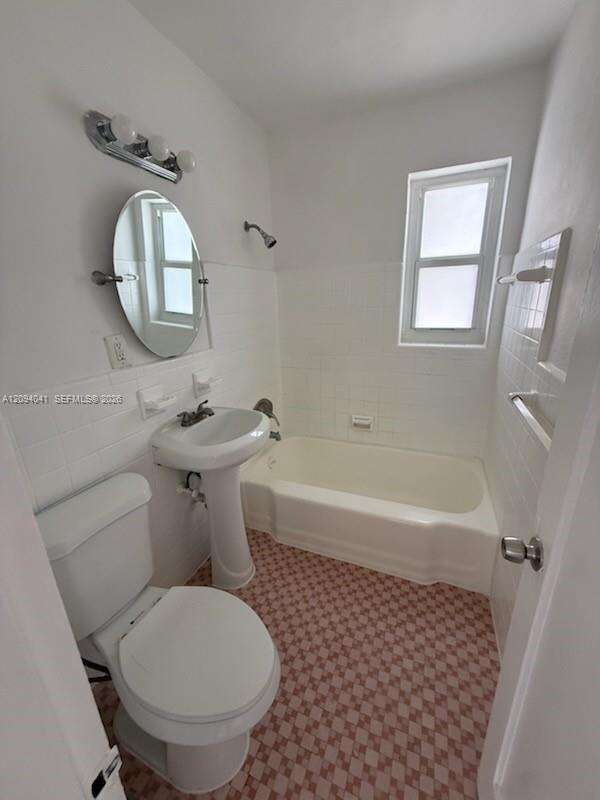 2471 Dewey St, Hollywood, FL 33020 - For Sale photo 10