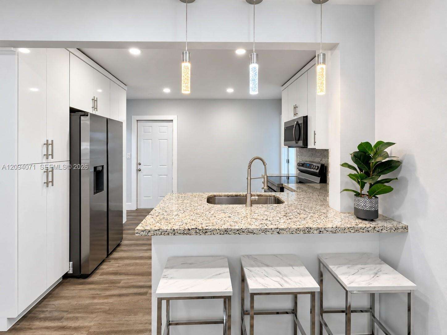 6831 Sheridan St, Hollywood, FL 33024 - For Sale photo 4