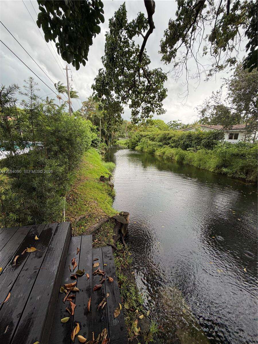 2215 204th St, Miami, FL 33180 - For Sale photo 19