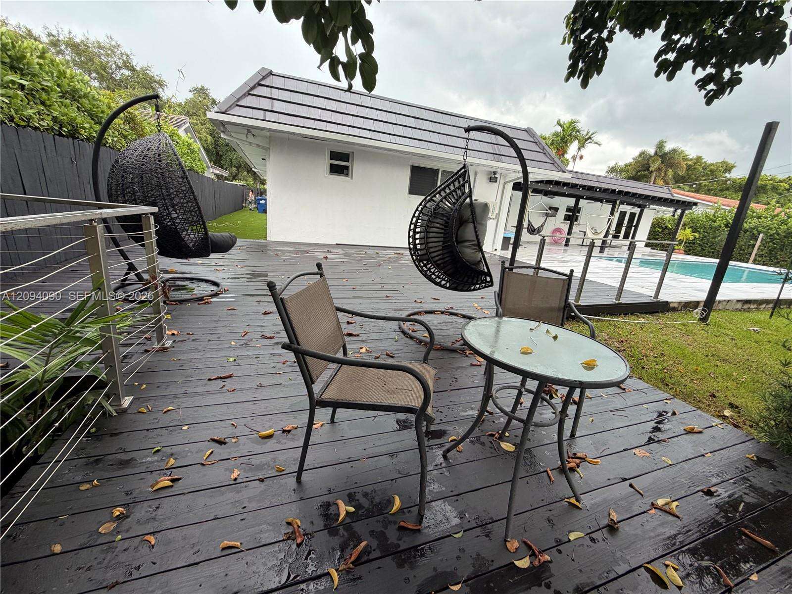 2215 204th St, Miami, FL 33180 - For Sale photo 20