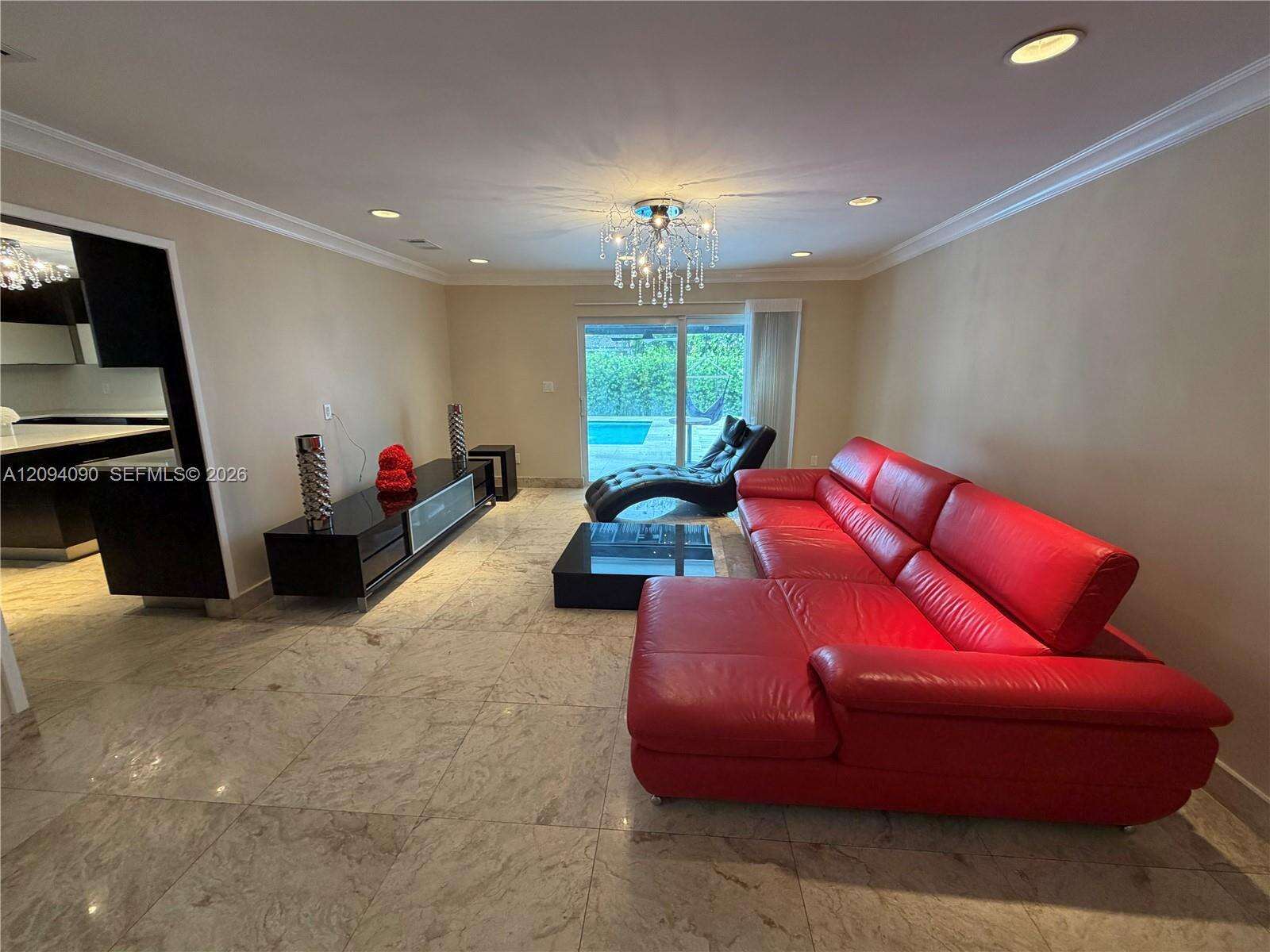 2215 204th St, Miami, FL 33180 - For Sale photo 48