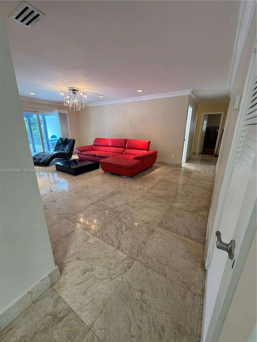2215 204th St, Miami, FL 33180 - For Sale photo 49