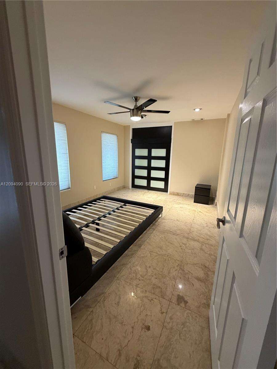 2215 204th St, Miami, FL 33180 - For Sale photo 55