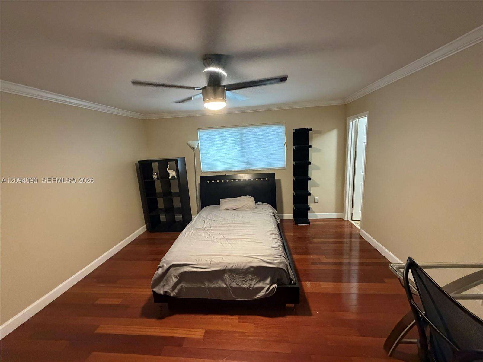 2215 204th St, Miami, FL 33180 - For Sale photo 57