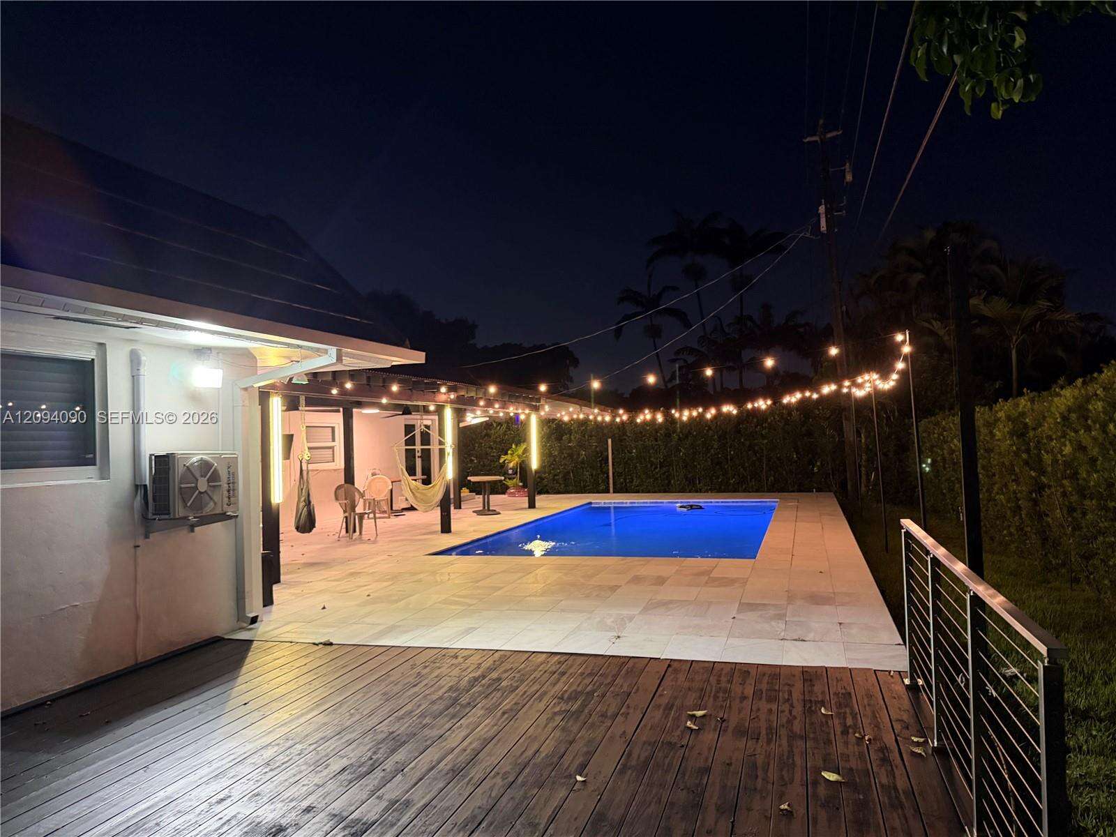 2215 204th St, Miami, FL 33180 - For Sale photo 73