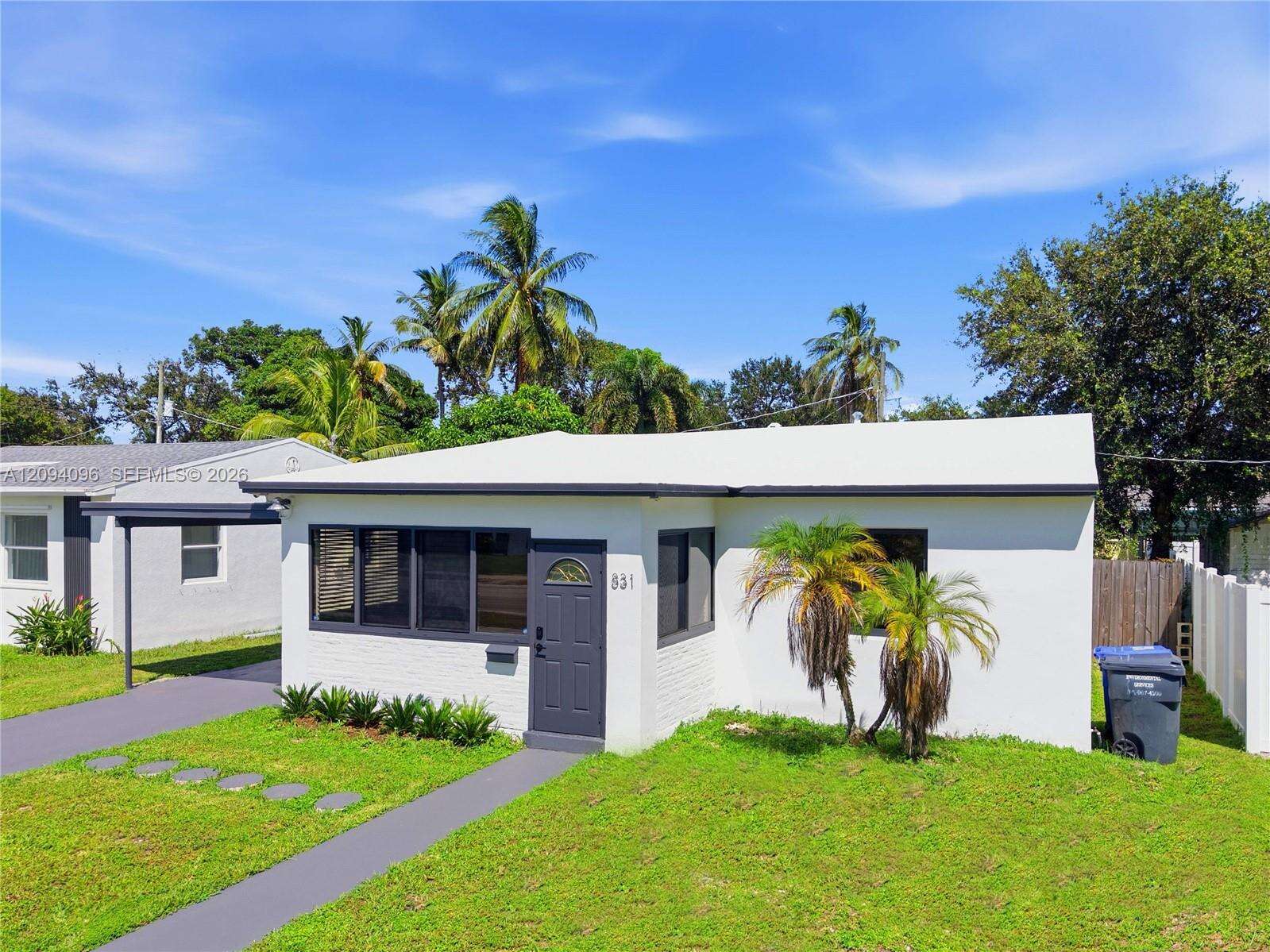 Hollywood, FL 33020 - For Sale photo 3