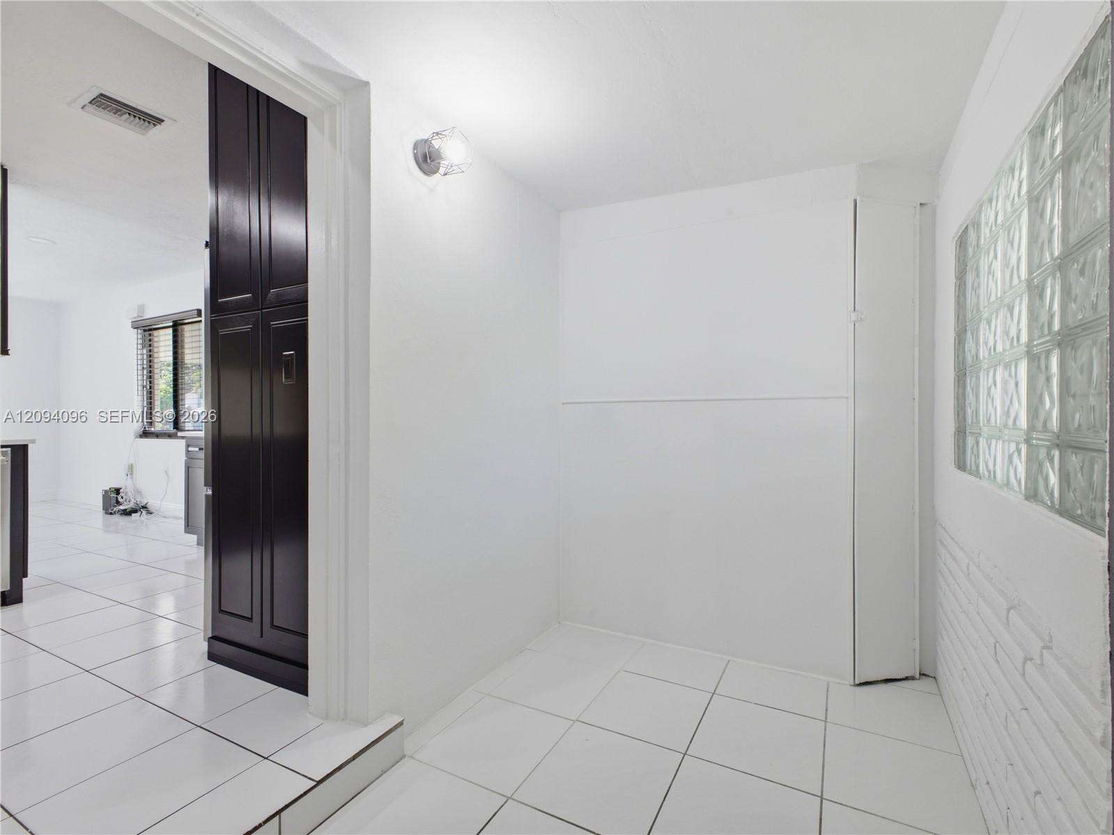 Hollywood, FL 33020 - For Sale photo 24