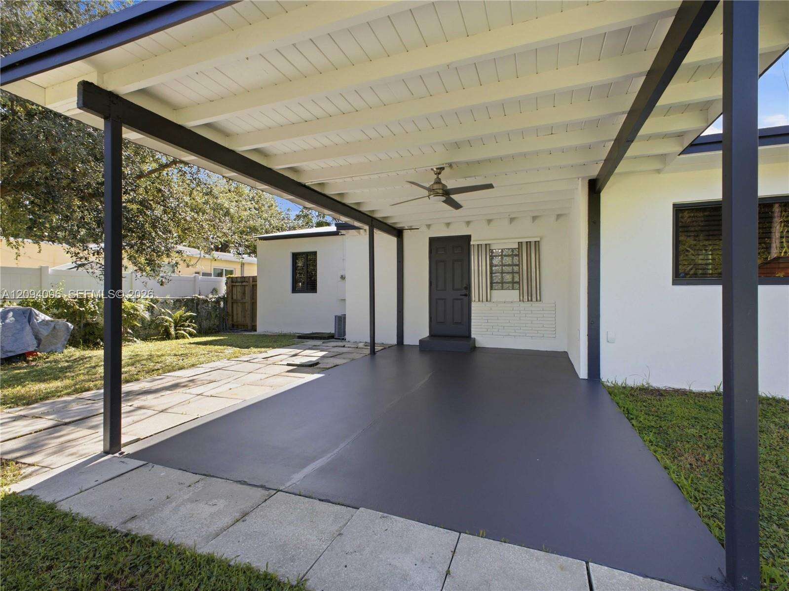 Hollywood, FL 33020 - For Sale photo 25