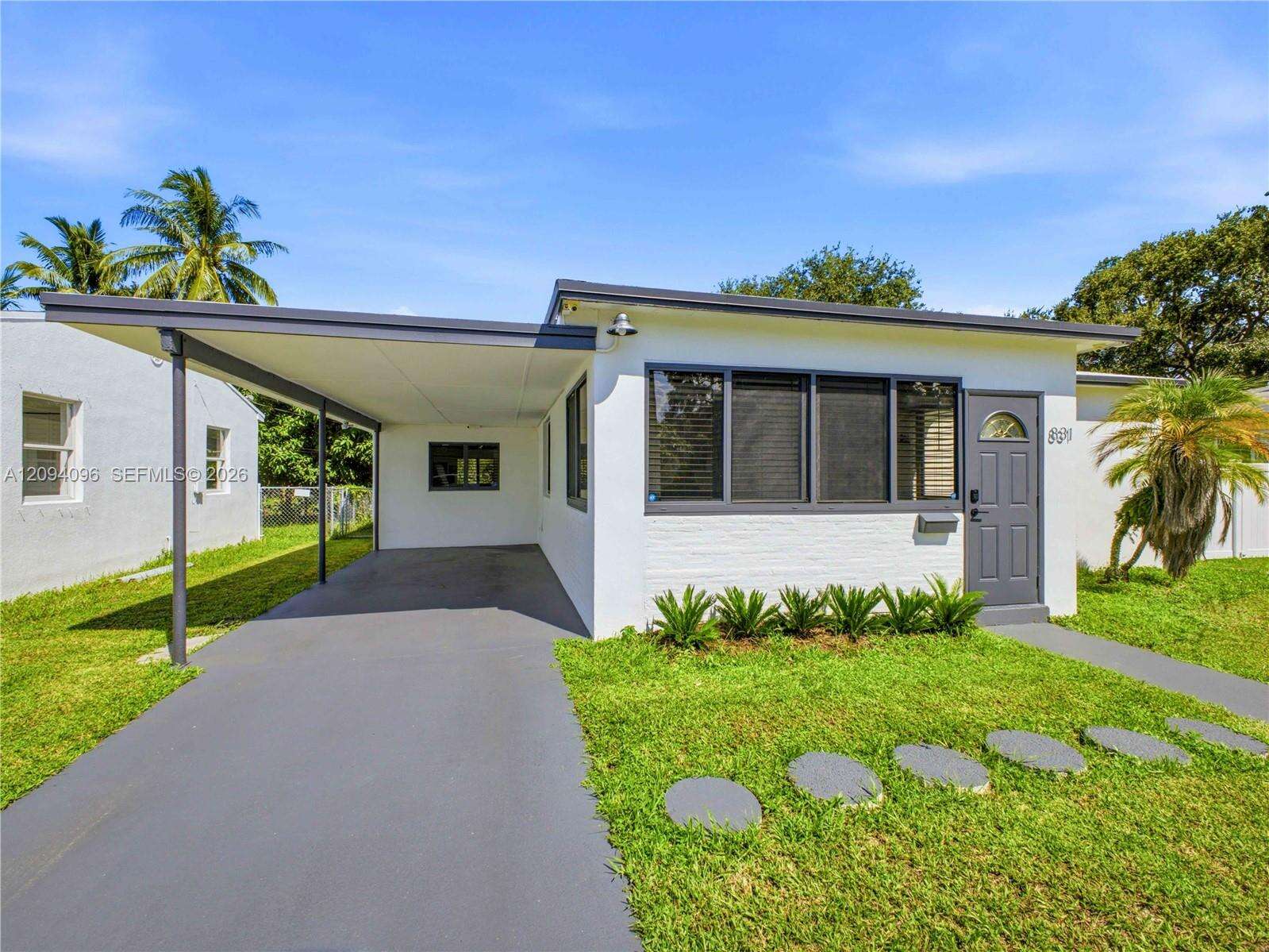 Hollywood, FL 33020 - For Sale photo 4