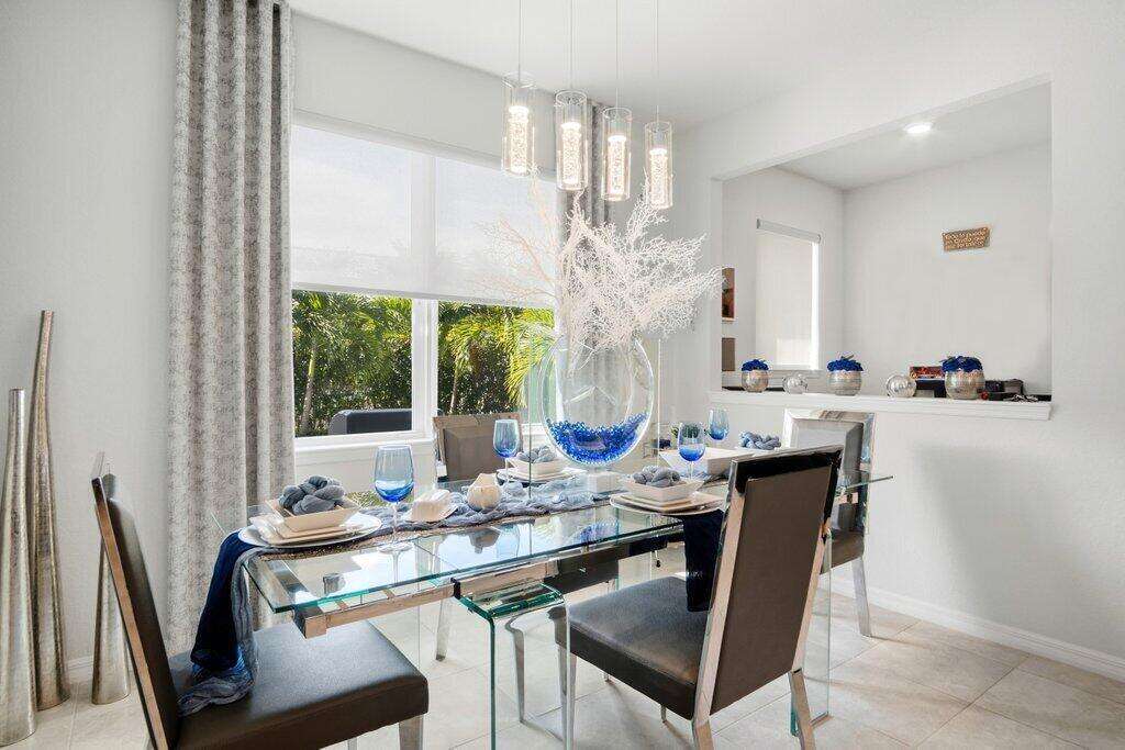 1592 Bursera, Hollywood, FL 33021 - For Sale photo 14