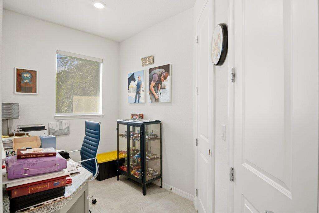 1592 Bursera, Hollywood, FL 33021 - For Sale photo 16