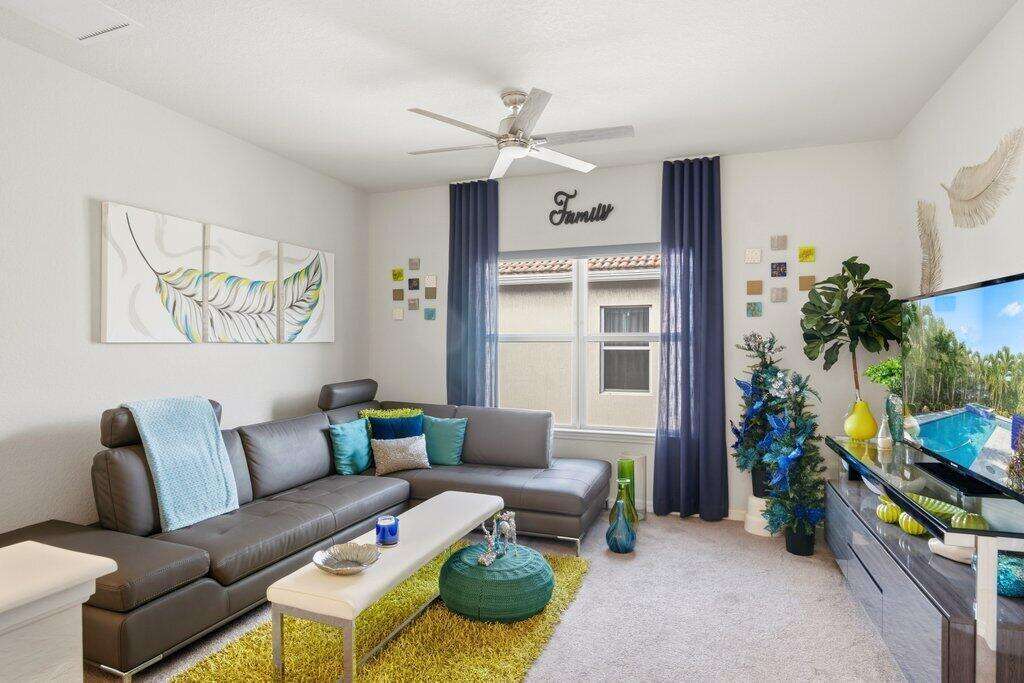1592 Bursera, Hollywood, FL 33021 - For Sale photo 18