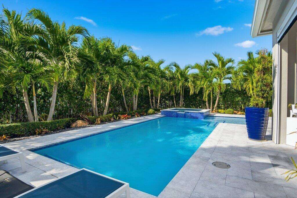 1592 Bursera, Hollywood, FL 33021 - For Sale photo 41