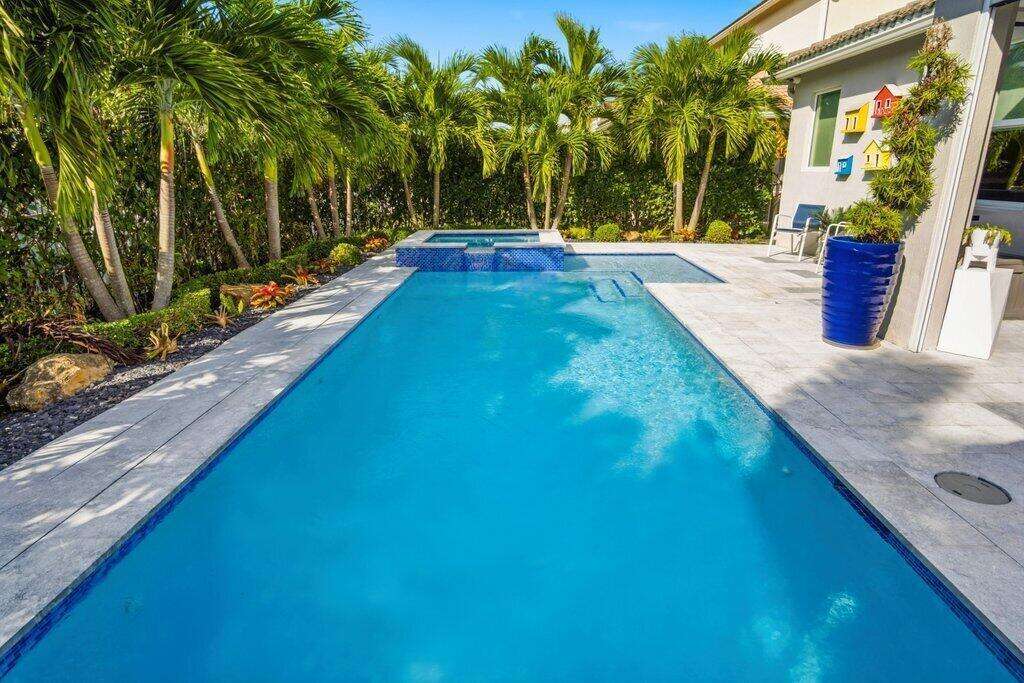 1592 Bursera, Hollywood, FL 33021 - For Sale photo 42