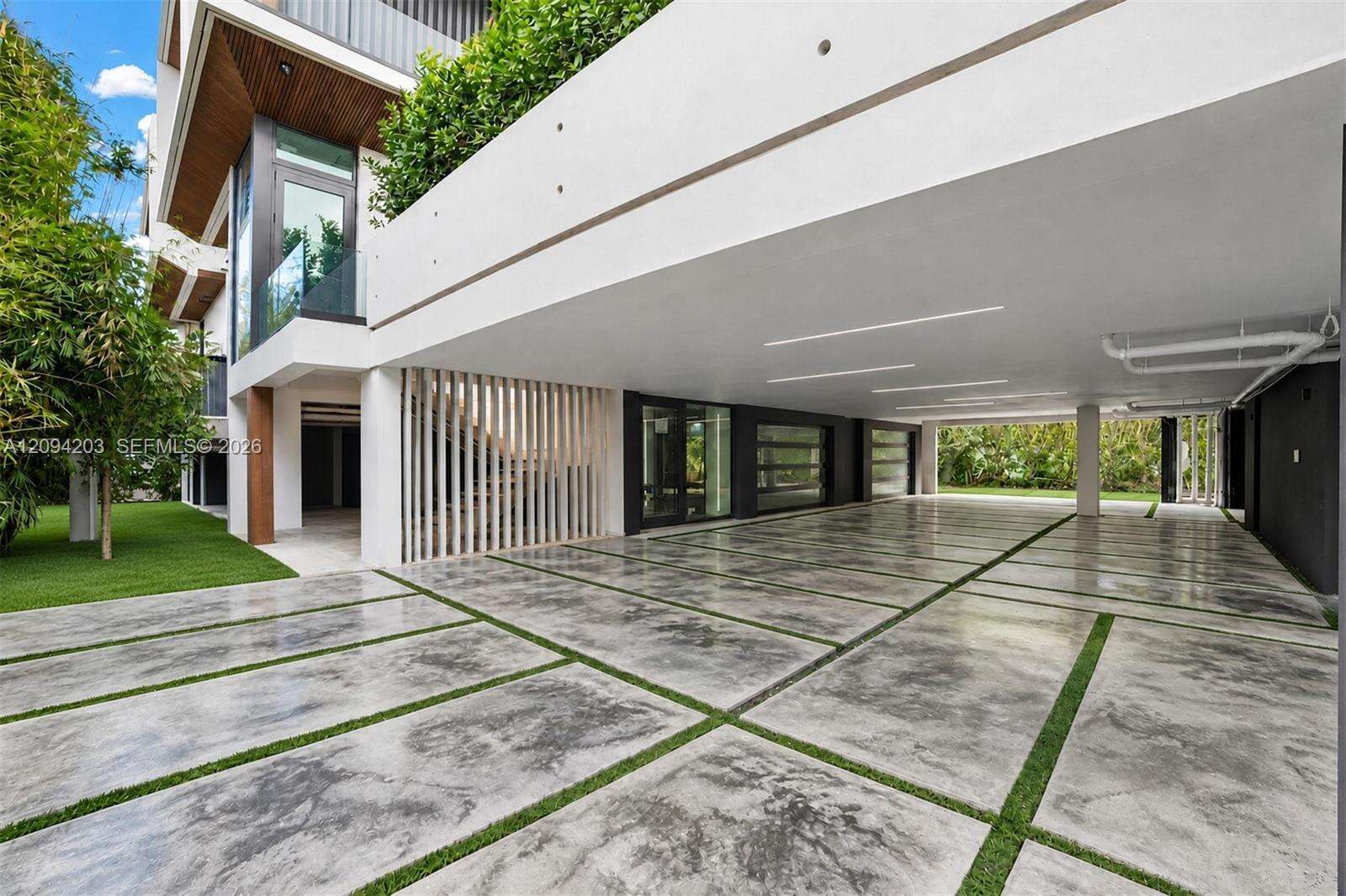 217 Rivo Alto Dr, Miami Beach, FL 33139 - For Sale photo 7
