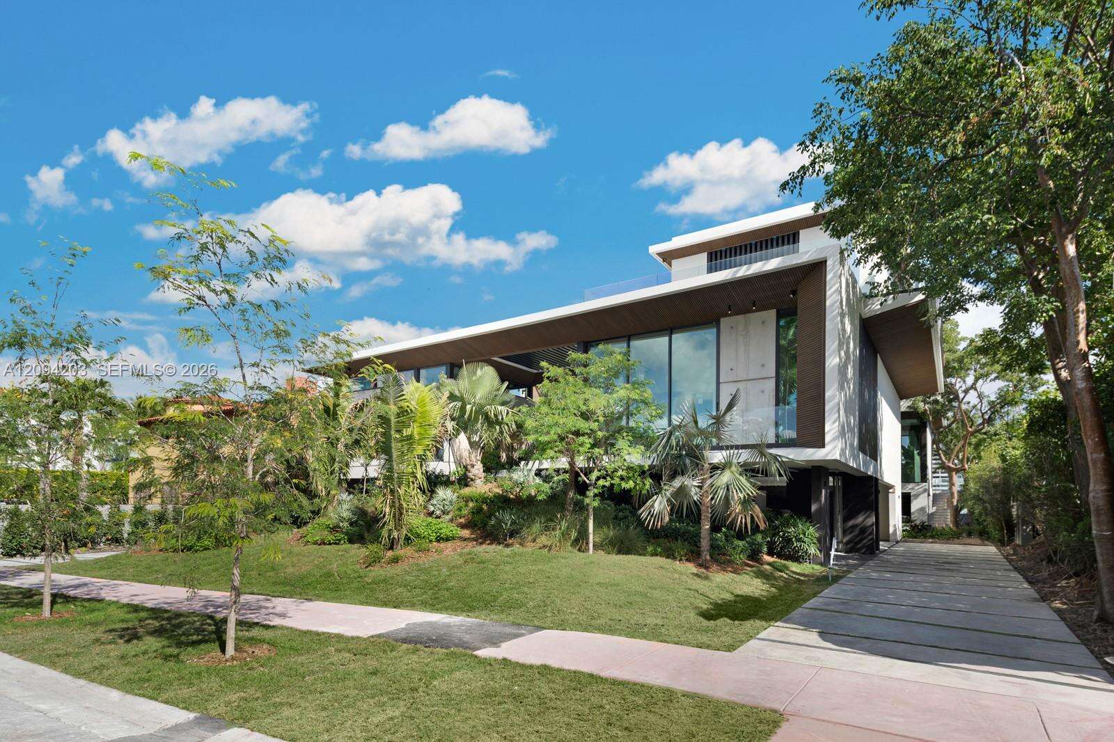 217 Rivo Alto Dr, Miami Beach, FL 33139 - For Sale photo 8