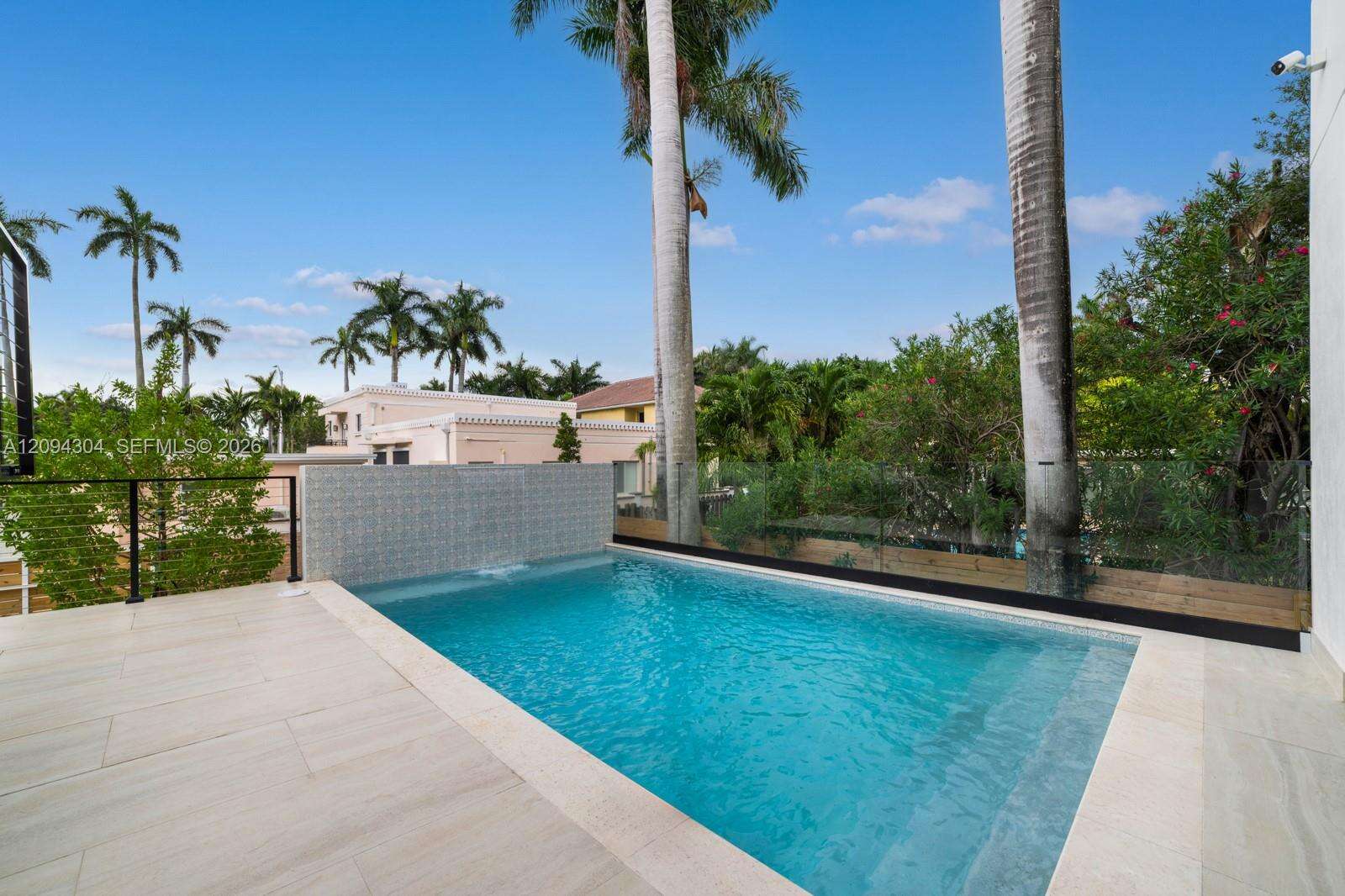 908 Tyler St, Hollywood, FL 33019 - For Sale photo 18