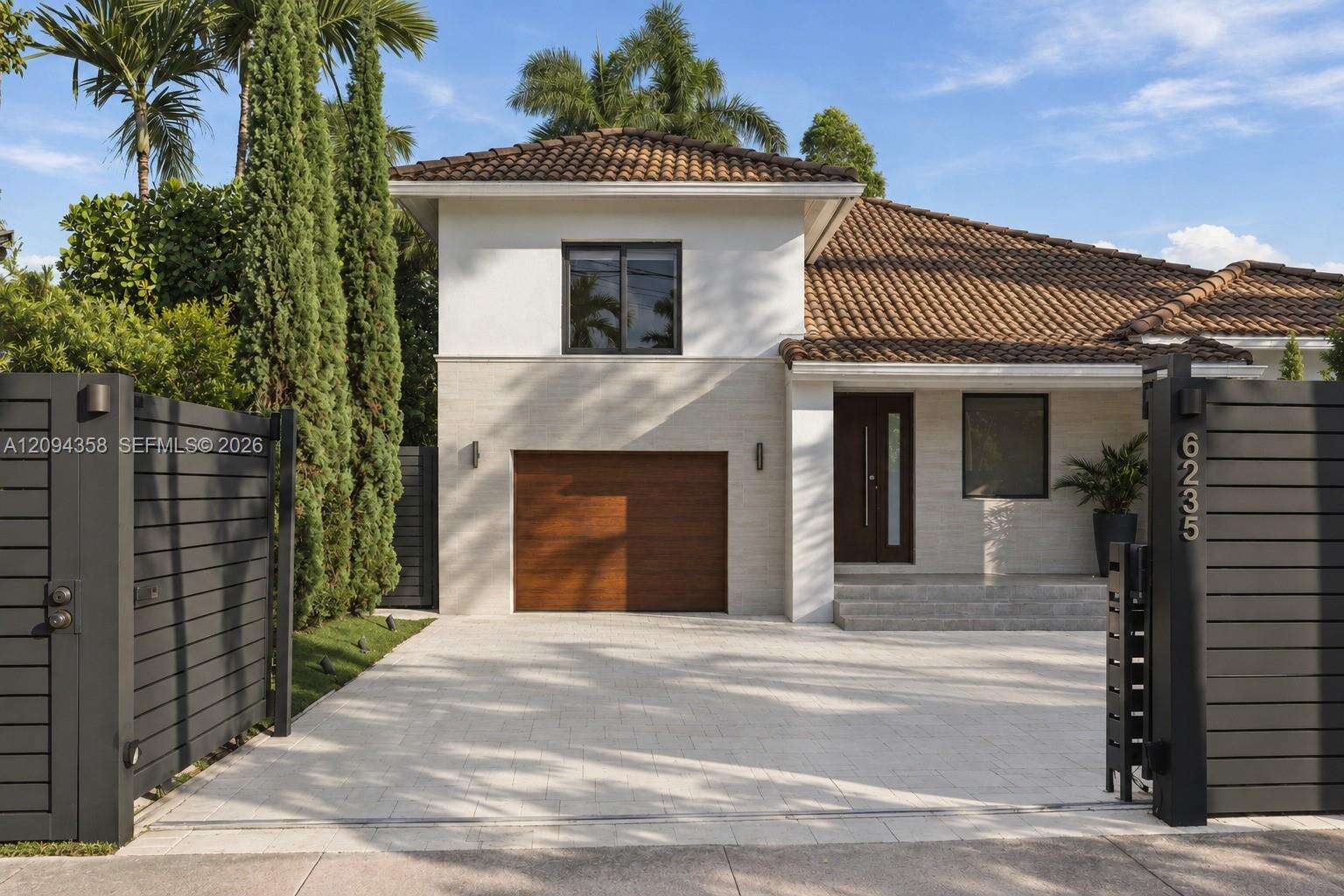 6235 Alton Rd, Miami Beach, FL 33140 - For Sale photo 2
