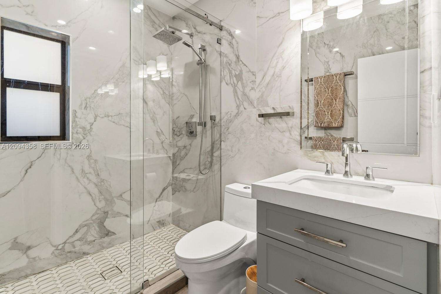 6235 Alton Rd, Miami Beach, FL 33140 - For Sale photo 16