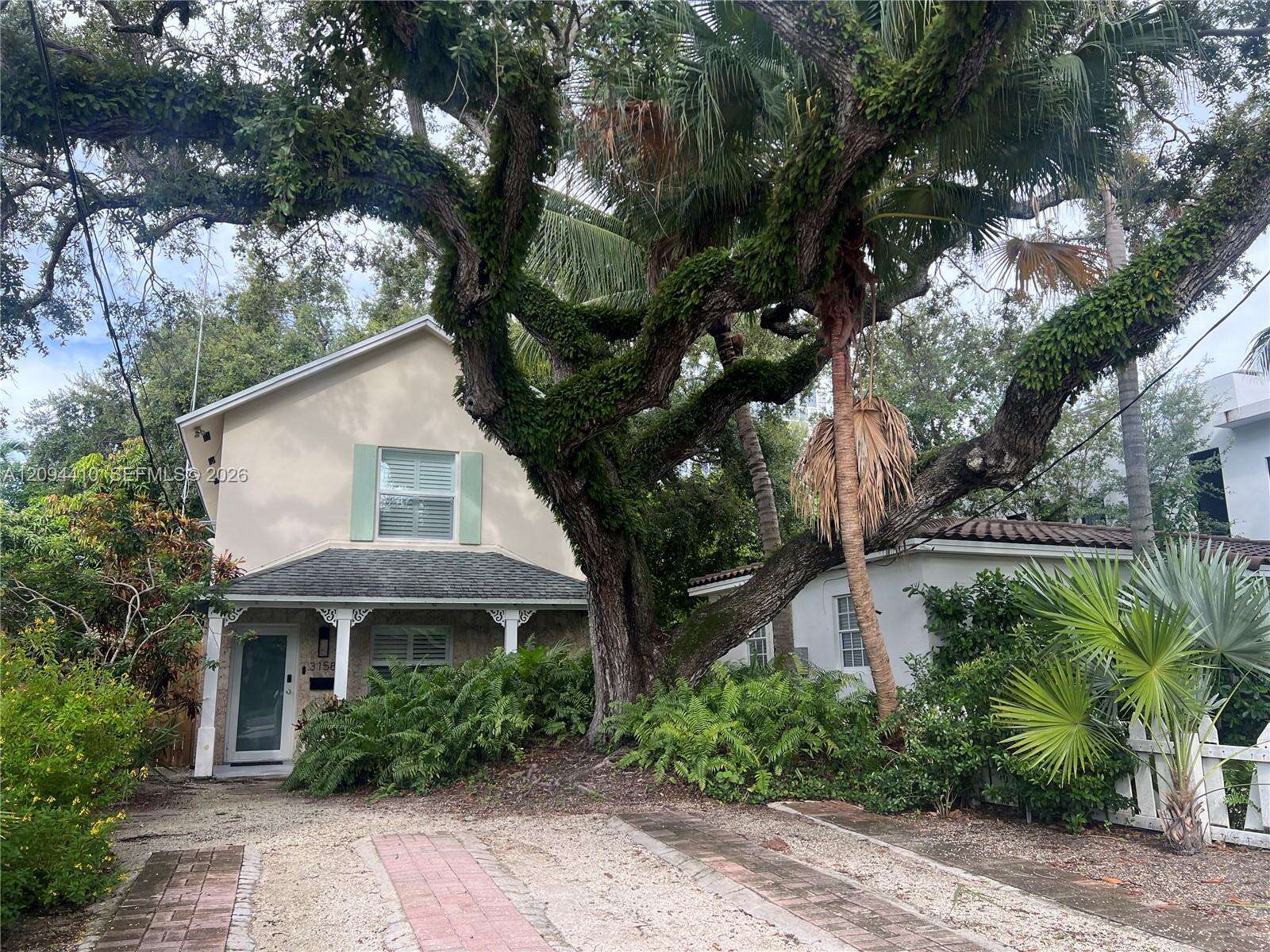 3158 Carter St, Miami, FL 33133 - For Sale photo 1