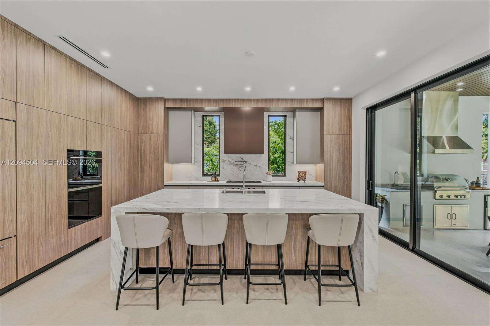 6255 69th St, South Miami, FL 33143 - For Sale photo 14
