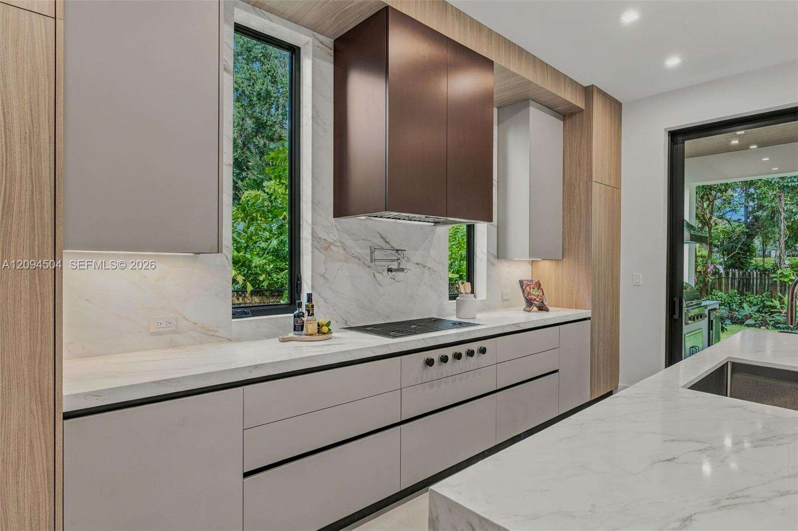 6255 69th St, South Miami, FL 33143 - For Sale photo 16